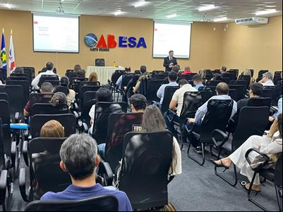 Foto da Notícia: Reiniciam as aulas da pós Direito do Agronegócio em Cuiabá e Cáceres; em Primavera, começou o 1º módulo