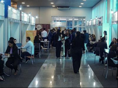Notícia destaque: OAB-MT realiza nesta terça palestras e entrevistas de trabalho para jovens advogados