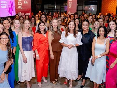 Foto da Notícia: OAB-MT reúne advogadas de todo Estado em confraternização do Mês da Mulher